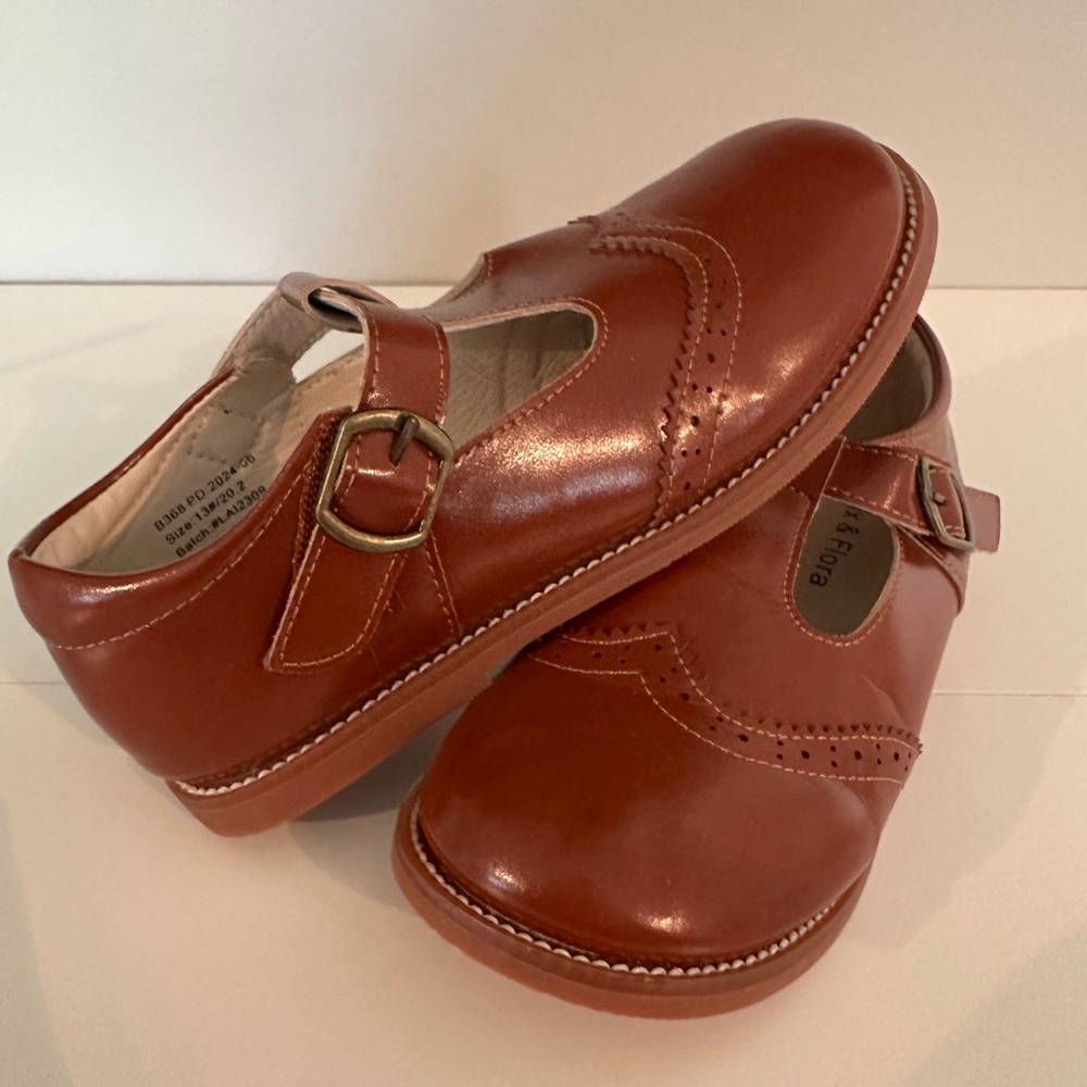 Felix & Flora T-Strap Mary Jane Girl’s Shoes Toddler Size 13C